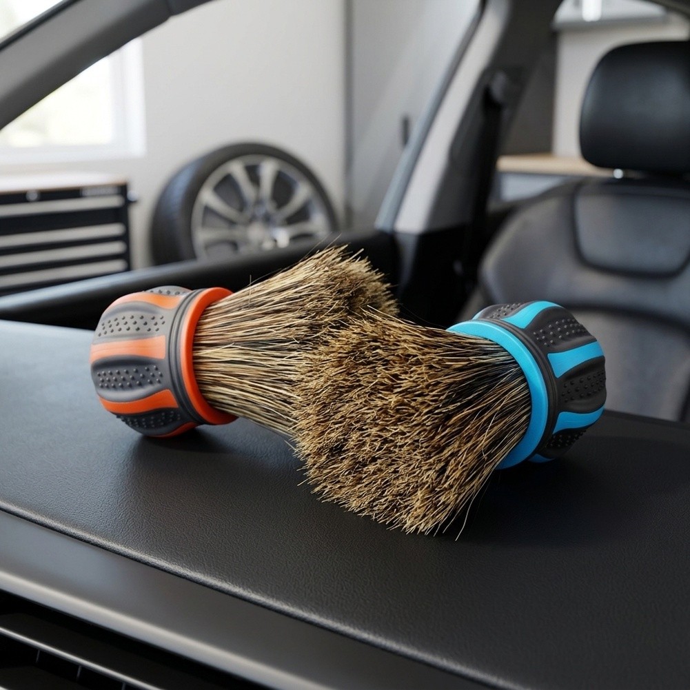 Szczotka do czyszczenia wnętrz – Dirt Brush Interior recenzja i cena
