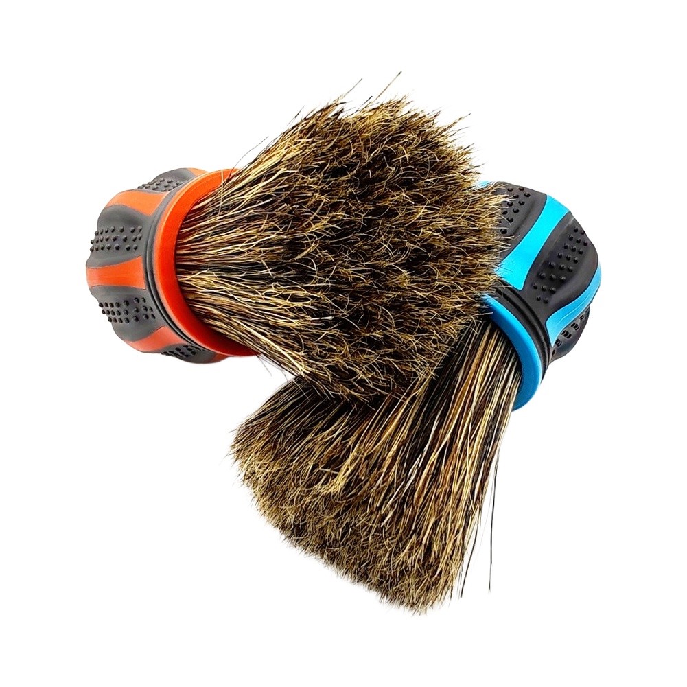 Szczotka do czyszczenia wnętrz – Dirt Brush Interior recenzja i cena